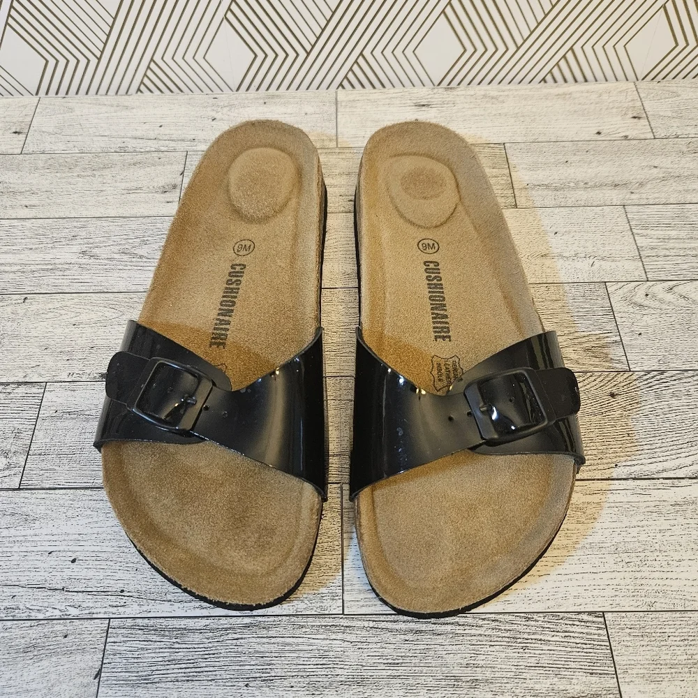 Cushionaire Slide Sandals Black Patent Leather Size 9